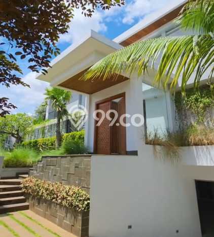 Rumah Luxury Modern Siap Huni di Pondok Indah Jakarta Selatan Rumah Luxury Modern Siap Huni di Pondok Indah Jakarta Selatan