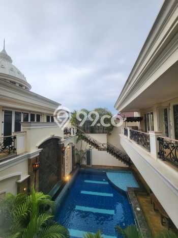 Jual Rumah Mewah Megah Dengan View Cantik di Pantai Indah Kapuk, Jakarta Utara Jual Rumah Mewah Megah Dengan View Cantik di Pantai Indah Kapuk, Jakarta Utara