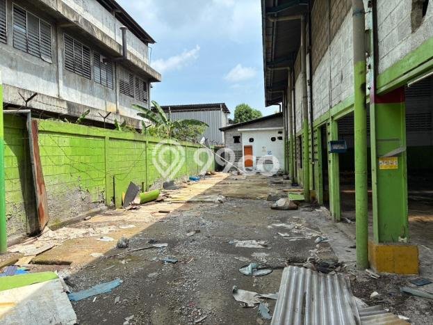Unit Pabrik Dijual di Bekasi LT 4600m2 & LB 2858m2 Unit Pabrik Dijual di Bekasi LT 4600m2 & LB 2858m2