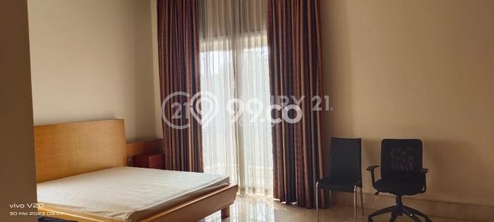Rumah Elit LB 1000m2 Siap Pakai Desain Elegan di Pluit, Jakarta Utara Rumah Elit LB 1000m2 Siap Pakai Desain Elegan di Pluit, Jakarta Utara