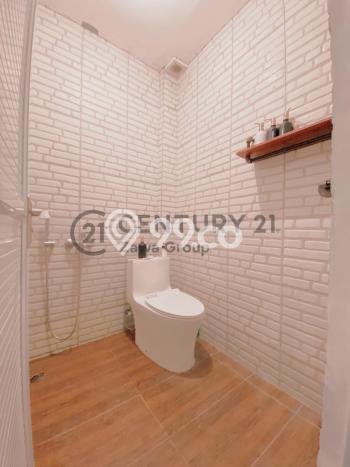 Hunian Elit LB 290m2 Siap Pakai Desain Elegan di Petukangan, Jakarta Selatan Hunian Elit LB 290m2 Siap Pakai Desain Elegan di Petukangan, Jakarta Selatan
