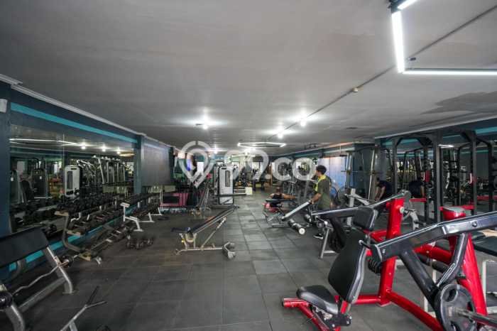 Untuk Dijual Komersial di Cipayung Jakarta Timur LT 600m2 / LB 900m2 Untuk Dijual Komersial di Cipayung Jakarta Timur LT 600m2 / LB 900m2