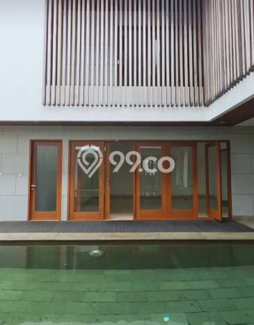 Rumah Luxury Modern Siap Huni di Pondok Indah Jakarta Selatan Rumah Luxury Modern Siap Huni di Pondok Indah Jakarta Selatan