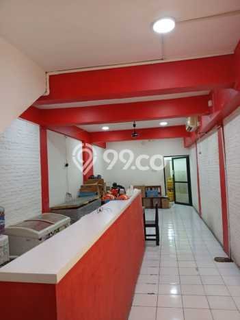 Ruko Dijual di Jakarta Barat LT 144m2 & LB 144m2 Lokasi Terbaik! Ruko Dijual di Jakarta Barat LT 144m2 & LB 144m2 Lokasi Terbaik!