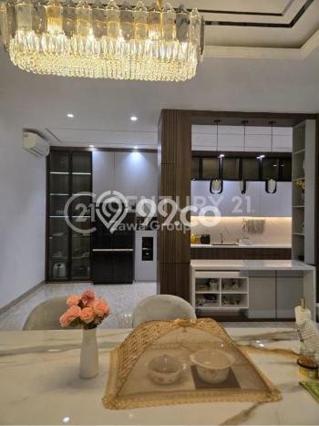 Ready to Use! Luxury House LT 200m2 Desain Modern di Pantai Indah Kapuk Ready to Use! Luxury House LT 200m2 Desain Modern di Pantai Indah Kapuk