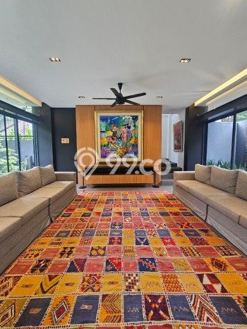 Hunian Eksklusif Siap Huni LT 700m2 di Kebayoran Baru, Jakarta Selatan Hunian Eksklusif Siap Huni LT 700m2 di Kebayoran Baru, Jakarta Selatan