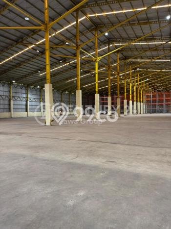 Gudang Strategis Kawasan Cikarang, Luas 10800m², Kawasan Bisnis, Lokasi Ramai Gudang Strategis Kawasan Cikarang, Luas 10800m², Kawasan Bisnis, Lokasi Ramai