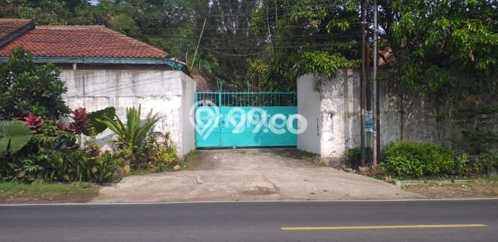 Gudang Dijual di Jatinangor Sumedang dengan Luas Bangunan 700m2 Gudang Dijual di Jatinangor Sumedang dengan Luas Bangunan 700m2