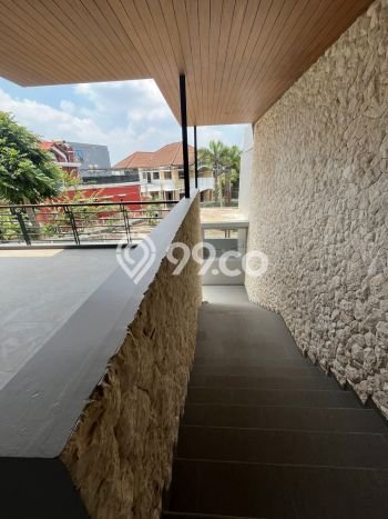For Sale! Luxury House LT 749m2 Desain Elegan di Setiabudi For Sale! Luxury House LT 749m2 Desain Elegan di Setiabudi