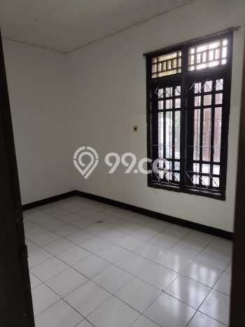 Rumah Minimalis 3 Kamar LT 130m2 di Taman Kopo Indah Rumah Minimalis 3 Kamar LT 130m2 di Taman Kopo Indah