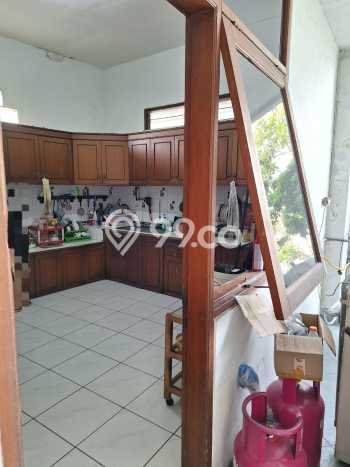Hunian Elit LB 750m2 Siap Huni Desain Elegan di Gatot Subroto, Bandung Hunian Elit LB 750m2 Siap Huni Desain Elegan di Gatot Subroto, Bandung