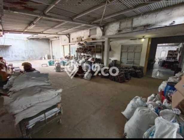 Gudang Bagus Dijual LB 1100m2 Lokasi Strategis Bandung Area Cocok untuk Berbisnis Gudang Bagus Dijual LB 1100m2 Lokasi Strategis Bandung Area Cocok untuk Berbisnis