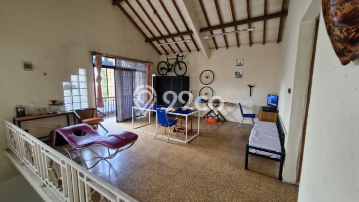 Dijual Rumah 4 Kamar Lokasi Ideal Bagus dan Strategis di Margahayu Dijual Rumah 4 Kamar Lokasi Ideal Bagus dan Strategis di Margahayu