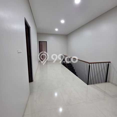 Dijual Rumah Luas Elegan Dengan View Cantik di Singgasana, Bandung Dijual Rumah Luas Elegan Dengan View Cantik di Singgasana, Bandung