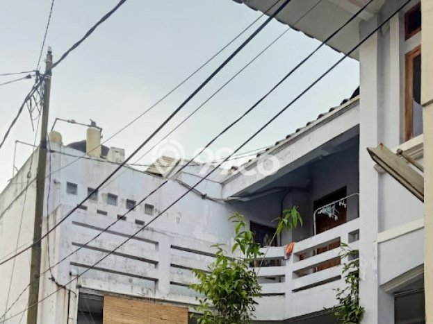 Dijual Cepat Rumah Bagus Siap Huni LB 300m2 di Babakan Ciparay, Bandung Dijual Cepat Rumah Bagus Siap Huni LB 300m2 di Babakan Ciparay, Bandung