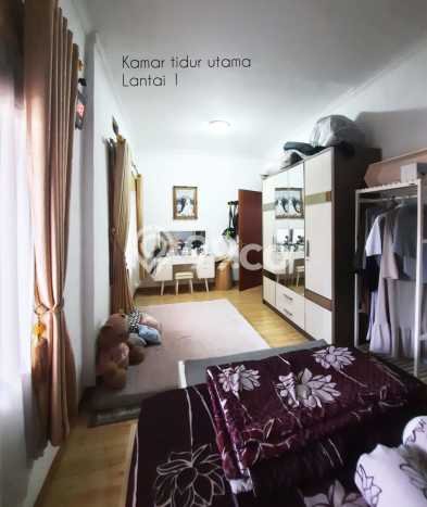 Siap Huni Hunian Elit 5 Kamar di Batununggal Dekat ke Mana Saja Siap Huni Hunian Elit 5 Kamar di Batununggal Dekat ke Mana Saja