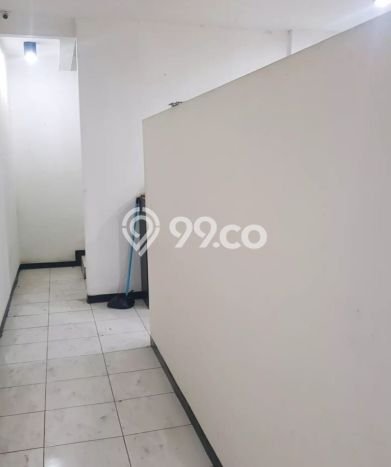 Unit Ruko Disewakan di Mekar Wangi di Area Ramai & Strategis Unit Ruko Disewakan di Mekar Wangi di Area Ramai & Strategis