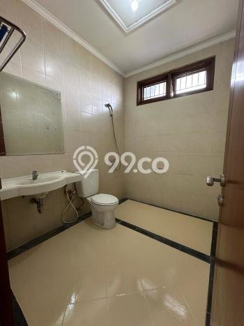 Disewakan Cepat Rumah Kondisi Bagus di Area Batununggal, Bandung Disewakan Cepat Rumah Kondisi Bagus di Area Batununggal, Bandung