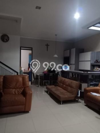 Dijual Rumah Eksklusif 3 KT di Mekar Wangi, Bandung Dijual Rumah Eksklusif 3 KT di Mekar Wangi, Bandung