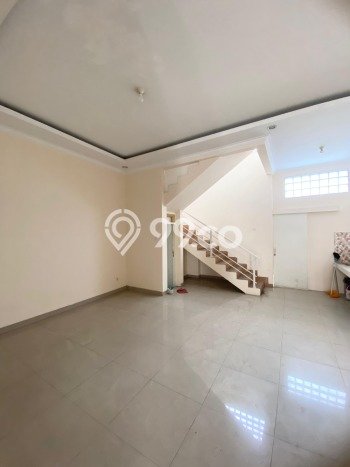 Rumah Cantik Siap Pakai Di Lengkong Luas 250m2 Aman Rumah Cantik Siap Pakai Di Lengkong Luas 250m2 Aman