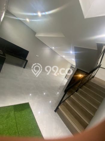 Jual Rumah Eksklusif 3 KT di Taman Kopo Indah, Bandung Jual Rumah Eksklusif 3 KT di Taman Kopo Indah, Bandung