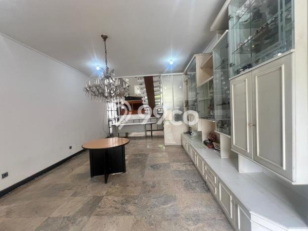 Dijual Rumah Mewah Elegan Dengan View Eksklusif di Setiabudi, Bandung Dijual Rumah Mewah Elegan Dengan View Eksklusif di Setiabudi, Bandung