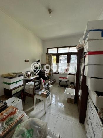 For Sale! Luxury House LT 200m2 Desain Elegan di Bandung Utara For Sale! Luxury House LT 200m2 Desain Elegan di Bandung Utara