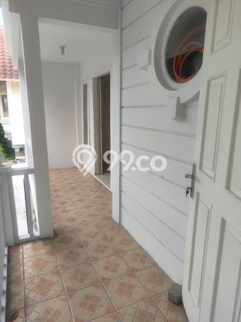Rumah Sewa Bandung LT 240m2 LB 140m2 Kawasan Kota Baru Parahyangan Rumah Sewa Bandung LT 240m2 LB 140m2 Kawasan Kota Baru Parahyangan