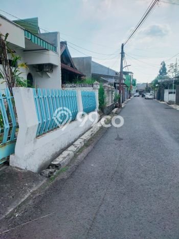For Sale Rumah 4 Kamar Lokasi Strategis Bagus dan Strategis di Andir For Sale Rumah 4 Kamar Lokasi Strategis Bagus dan Strategis di Andir