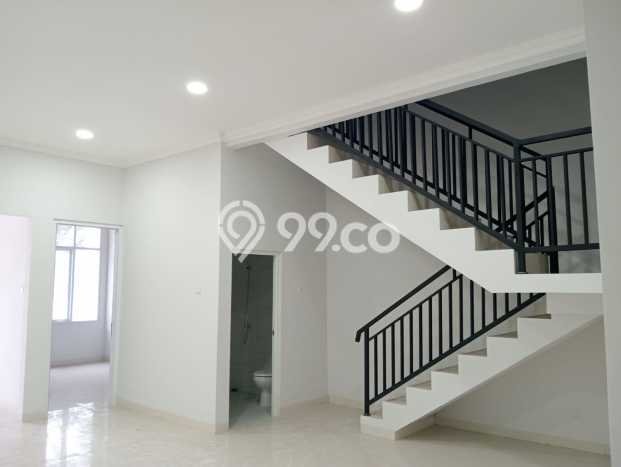 Ready to Use! Premium House LT 129m2 Desain Elegan di Kav DKI Ready to Use! Premium House LT 129m2 Desain Elegan di Kav DKI