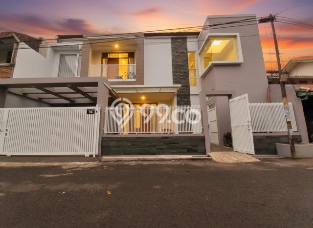 Jual Rumah Bagus Siap Huni LB 230m2 di Margahayu, Bandung Jual Rumah Bagus Siap Huni LB 230m2 di Margahayu, Bandung