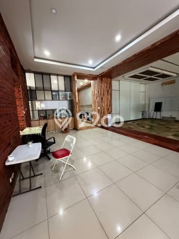 Disewakan Komersial di Pusat Kota Bandung Ramai Strategis Disewakan Komersial di Pusat Kota Bandung Ramai Strategis