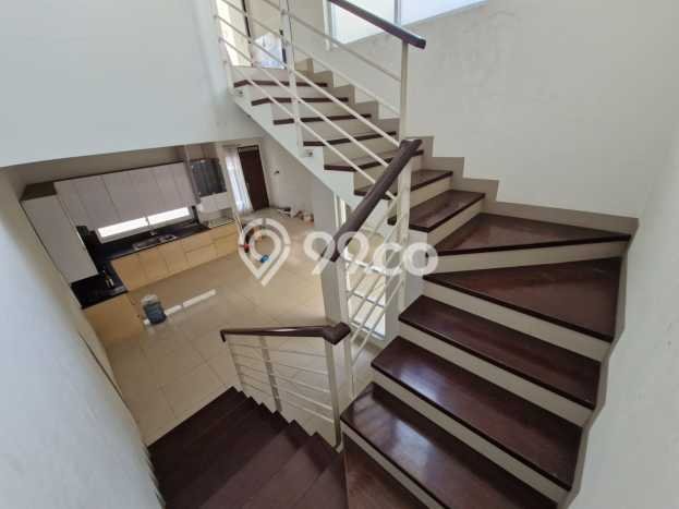 Dijual Rumah Modern 4 KT di Taman Kopo Indah, Bandung Dijual Rumah Modern 4 KT di Taman Kopo Indah, Bandung