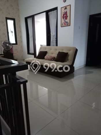 Rumah Mewah LB 250m2 Siap Huni Desain Elegan di Taman Kopo Indah, Bandung Rumah Mewah LB 250m2 Siap Huni Desain Elegan di Taman Kopo Indah, Bandung