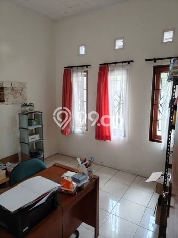 Rumah Luas Asri 3 KT Siap Huni di Taman Kopo Indah Bandung Rumah Luas Asri 3 KT Siap Huni di Taman Kopo Indah Bandung