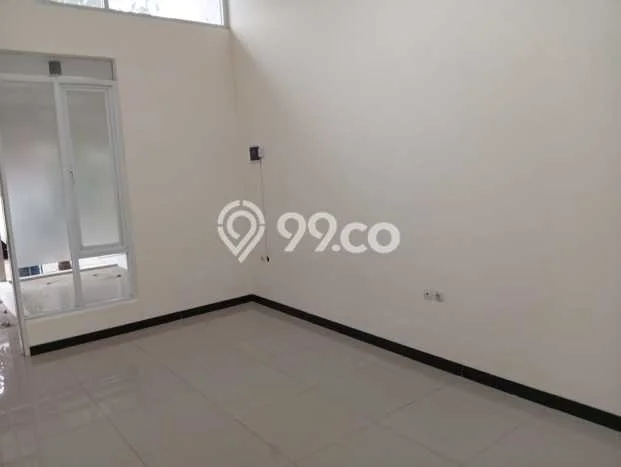Rumah Modern 2 KT LT 119m2 di Taman Kopo Indah Rumah Modern 2 KT LT 119m2 di Taman Kopo Indah
