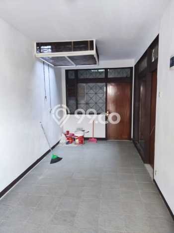 Rumah Bagus Siap Pakai Di Bojongloa Kidul Luas 200m2 Lokasi Strategis Rumah Bagus Siap Pakai Di Bojongloa Kidul Luas 200m2 Lokasi Strategis