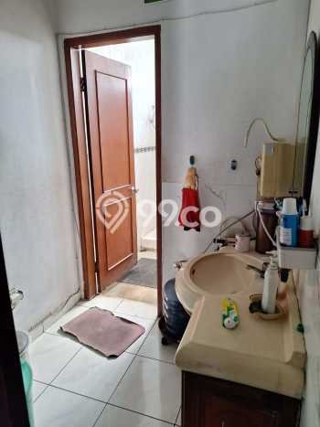 Hunian Elit LB 750m2 Siap Huni Desain Elegan di Gatot Subroto, Bandung Hunian Elit LB 750m2 Siap Huni Desain Elegan di Gatot Subroto, Bandung
