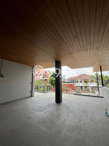 For Sale! Luxury House LT 749m2 Desain Elegan di Setiabudi For Sale! Luxury House LT 749m2 Desain Elegan di Setiabudi