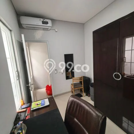 Rumah Sewa Surabaya LT 55m2 LB 77m2 Kawasan Wisata Bukit Mas Rumah Sewa Surabaya LT 55m2 LB 77m2 Kawasan Wisata Bukit Mas