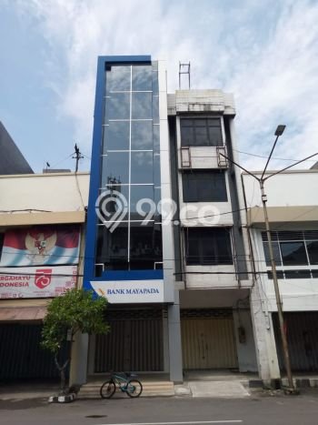 Unit Ruko Dijual di Pabean Cantikan Surabaya Luas Tanah 183m2, Luas Bangunan 640m2 Unit Ruko Dijual di Pabean Cantikan Surabaya Luas Tanah 183m2, Luas Bangunan 640m2
