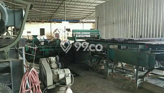 Pabrik Komersial Dijual di Mantup Lamongan LT 4m2 & LB 300m2 Pabrik Komersial Dijual di Mantup Lamongan LT 4m2 & LB 300m2