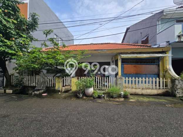 Jual Rumah Mewah Elegan Dengan View Cantik di Rawamangun, Jakarta Timur Jual Rumah Mewah Elegan Dengan View Cantik di Rawamangun, Jakarta Timur
