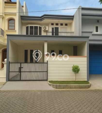 Rumah Luxury Modern Tanpa Renovasi di Pegangsaan Jakarta Utara Rumah Luxury Modern Tanpa Renovasi di Pegangsaan Jakarta Utara