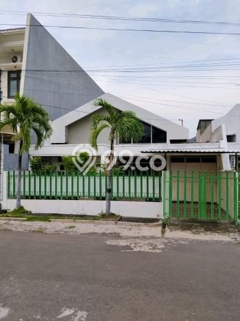 For Sale! Luxury House LT 200m2 Desain Elegan di kertajaya For Sale! Luxury House LT 200m2 Desain Elegan di kertajaya