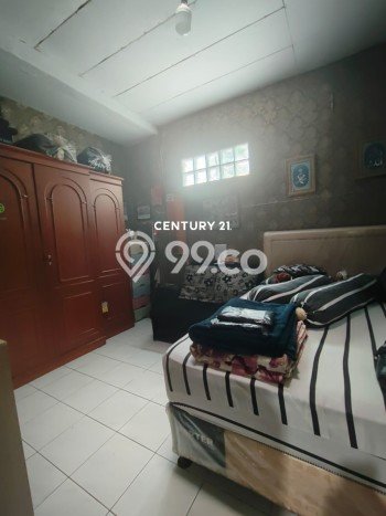 Rumah Luxury Modern Siap Huni di Pisangan Lama Jakarta Timur Rumah Luxury Modern Siap Huni di Pisangan Lama Jakarta Timur