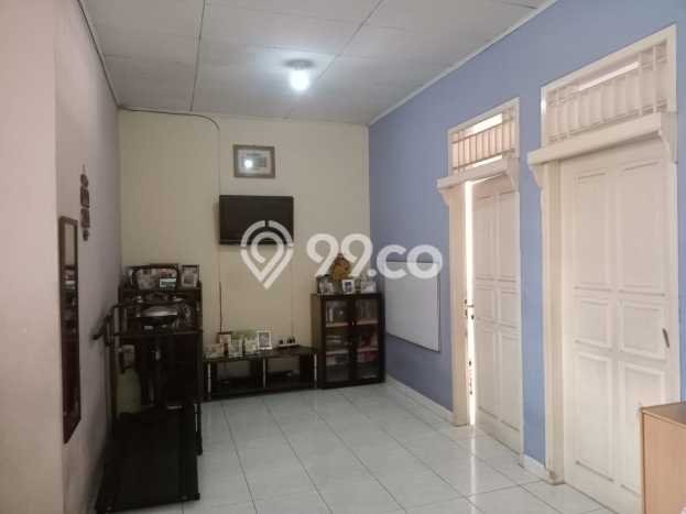 Dijual Hunian Rumah Terawat 4 KT di Cipinang, Jakarta Timur Dijual Hunian Rumah Terawat 4 KT di Cipinang, Jakarta Timur