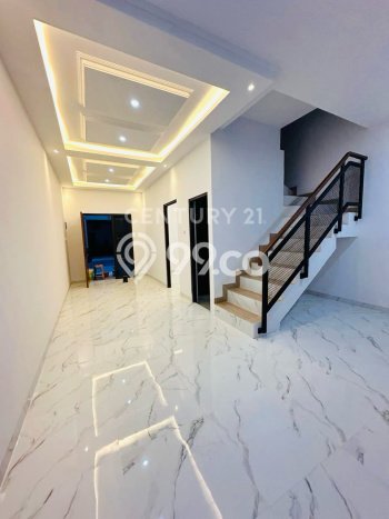 For Sale Hunian Rumah Nyaman 3 KT di Utan Kayu, Jakarta Timur For Sale Hunian Rumah Nyaman 3 KT di Utan Kayu, Jakarta Timur