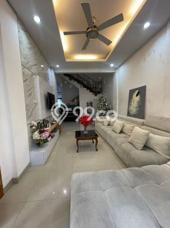 Rumah Luxury Modern Siap Huni di Pulo Asem Jakarta Timur Rumah Luxury Modern Siap Huni di Pulo Asem Jakarta Timur