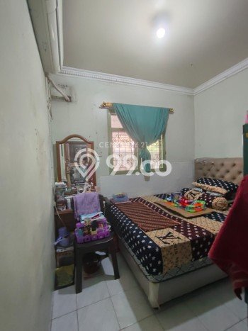 Rumah Luxury Modern Siap Huni di Pisangan Lama Jakarta Timur Rumah Luxury Modern Siap Huni di Pisangan Lama Jakarta Timur